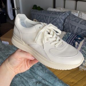 Everlane sneakers